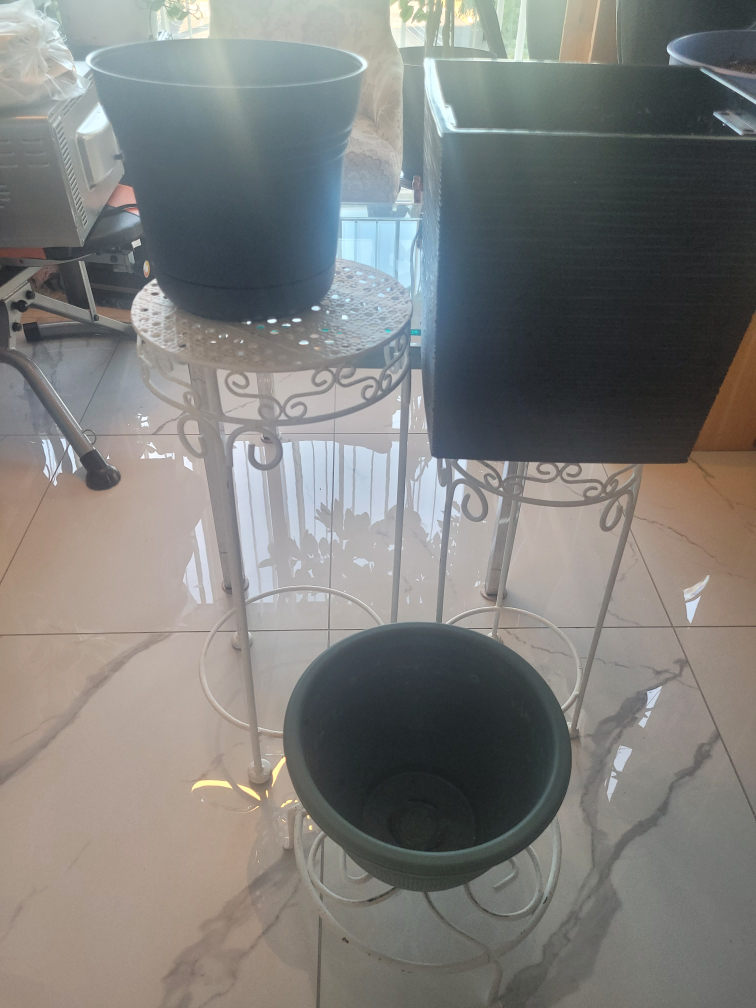 3 Assorted Plant Pots