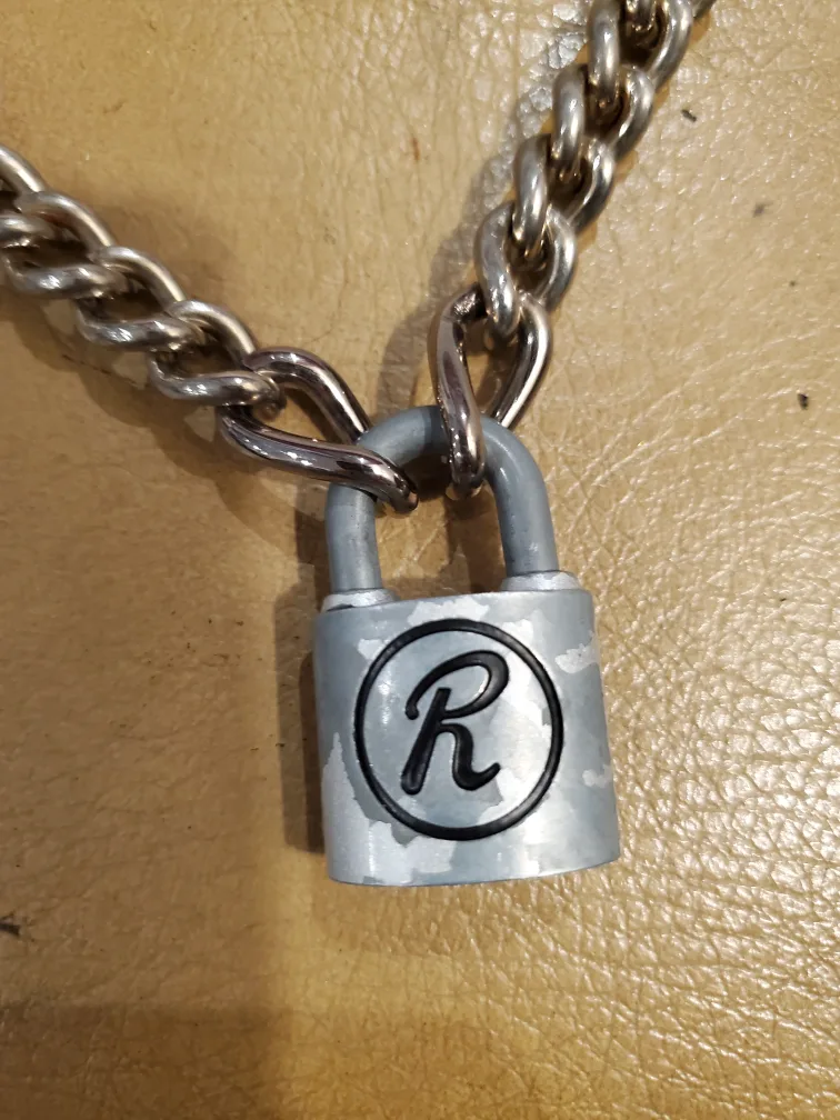 Rabbit Chain Necklace with Padlock image indicator(3)