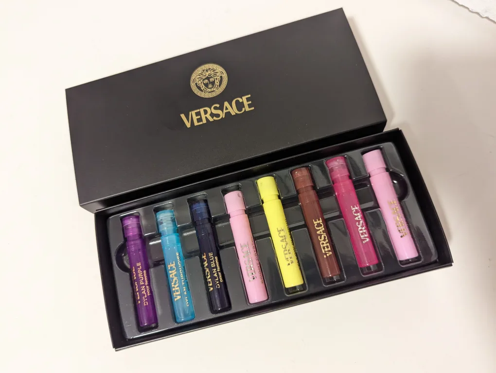 Versace Perfume Sample Set thumbnail