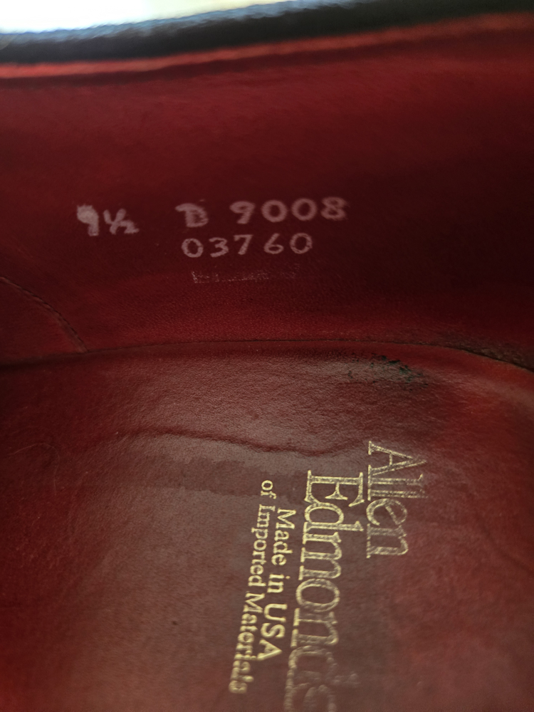 Allen Edmonds Black Patent Leather Dress Shoes - Size 9.5 - photo 3