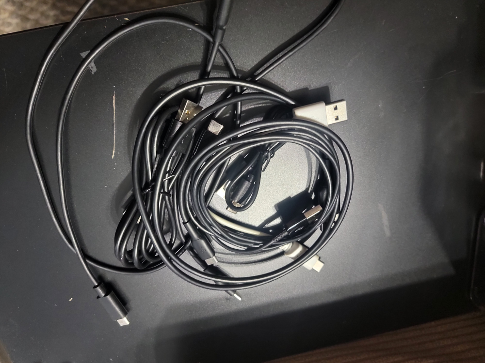 charging cables - photo 4
