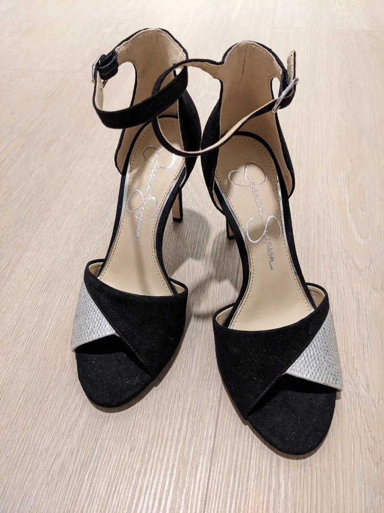 Jessica Simpson Black Heels - Size 5.5 thumbnail