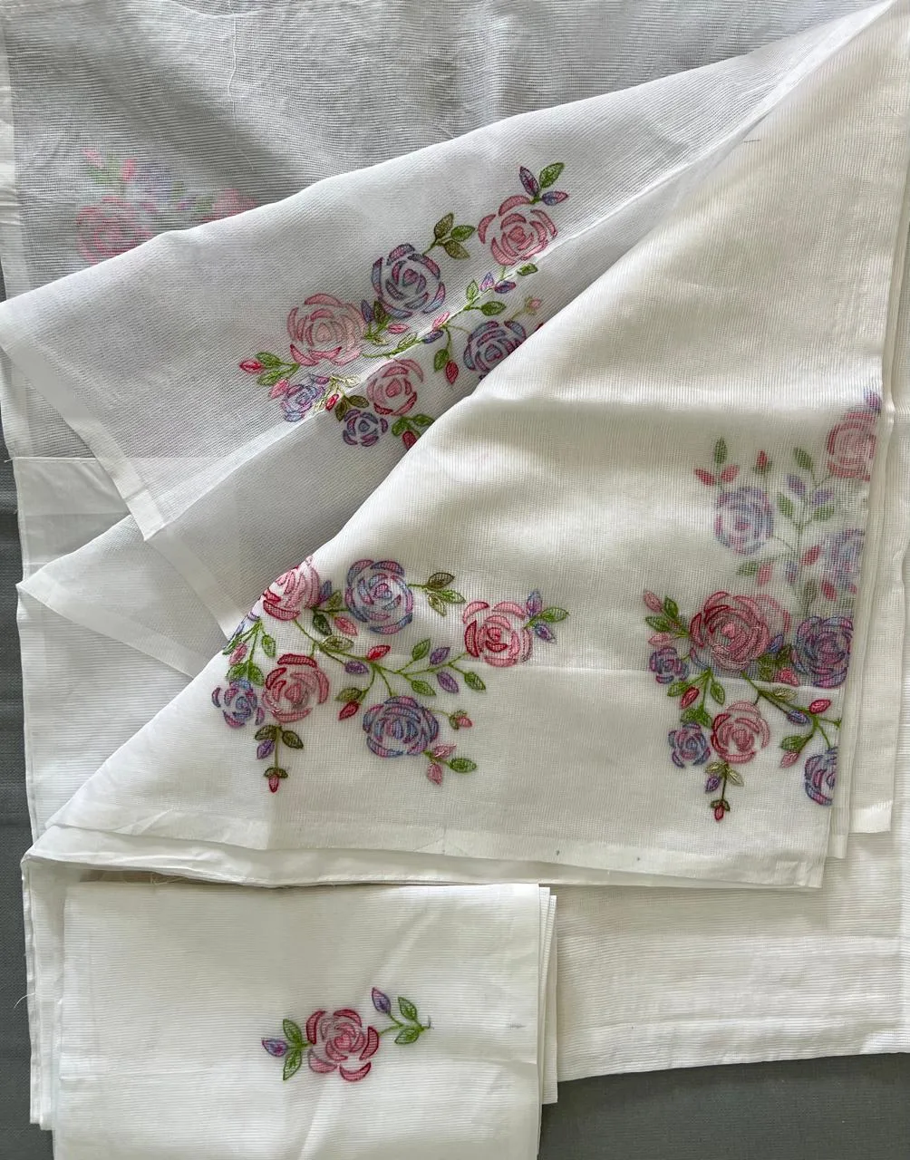 Floral Embroidered Tablecloth Set and Indian dress image indicator(7)