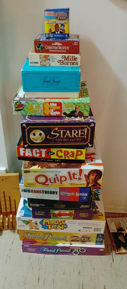 Board Games Bundle - Family Feud, Trivial Pursuit & More! thumbnail