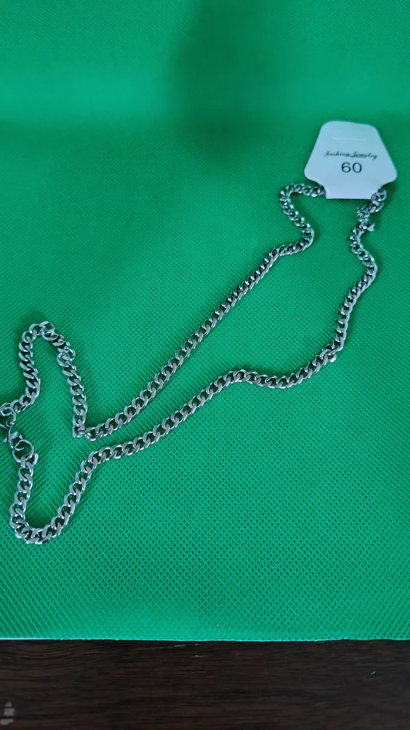 Silver Fashion Chain - 60 thumbnail
