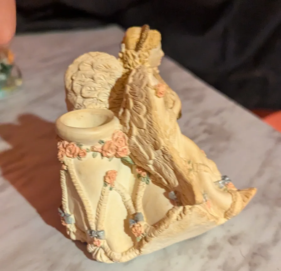 United Design Candle Lights Angel Figurine image indicator(3)