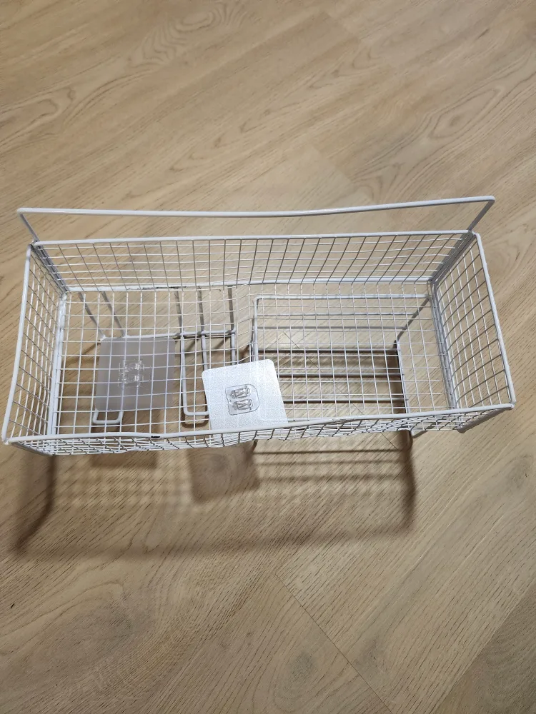 White Wire Basket thumbnail