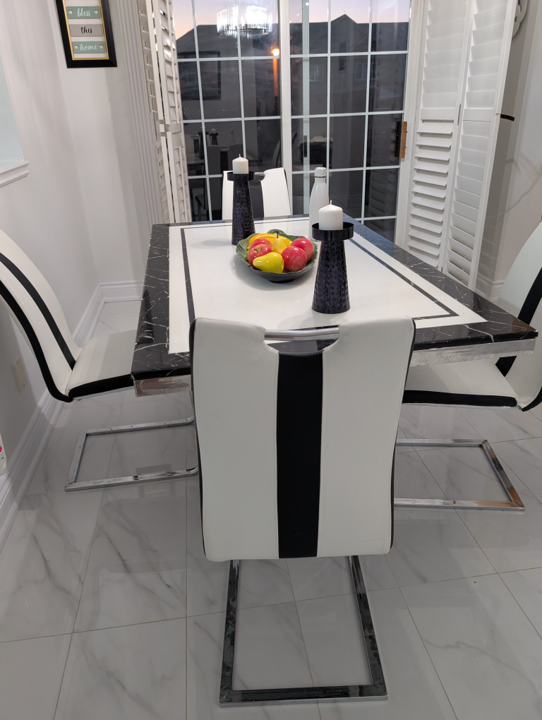 Dining Table with 4 Chairs - Black & White - photo 3