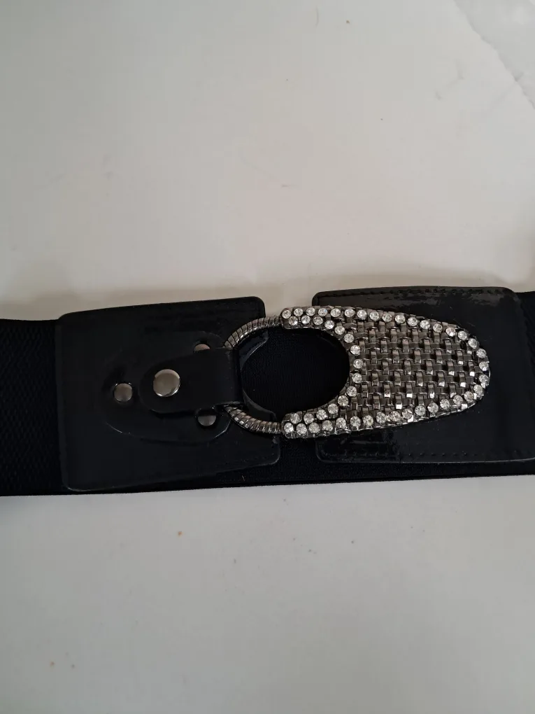Black Elastic Belt with Rhinestone Buckle image indicator(3)