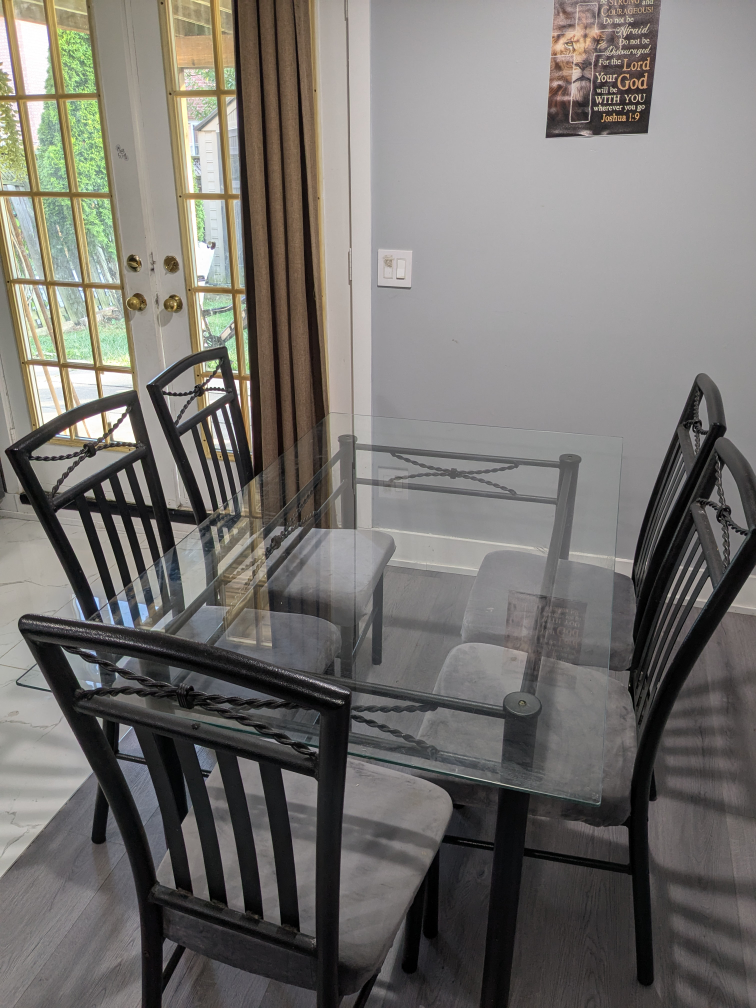 Glass Top Dining Table with 6 Chairs. - photo 2