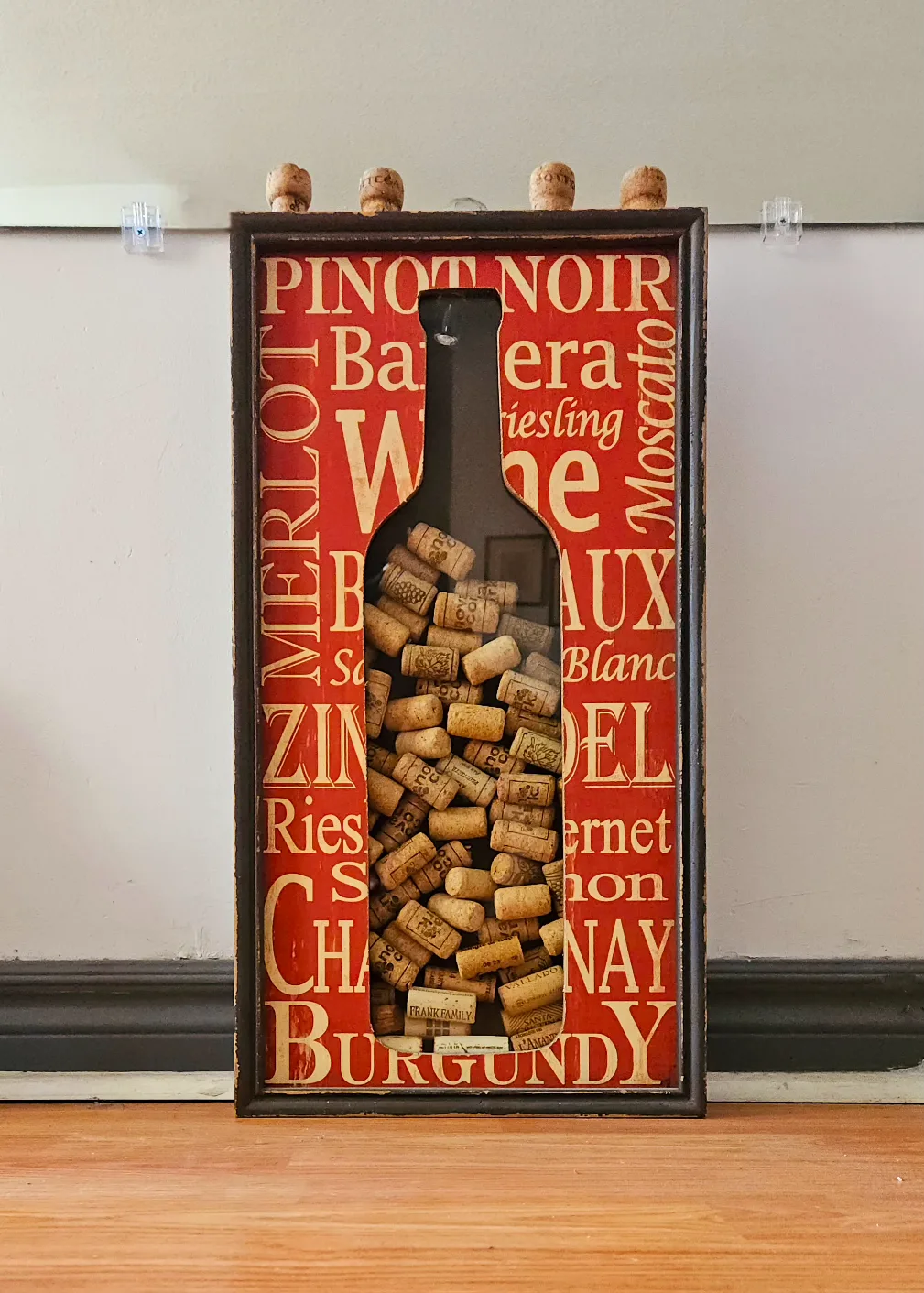 Wine Cork Holder Box 📦 image indicator(3)