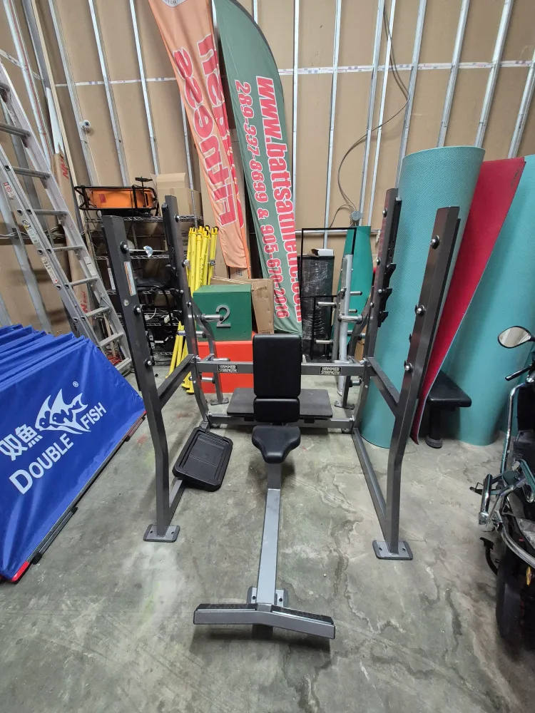 Hammer Strength Olympic Bench Press image indicator(2)