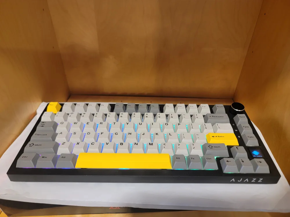 ajazz ak820 pro thumbnail