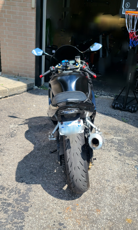 2005 Suzuki GSXR600  - Black - photo 5