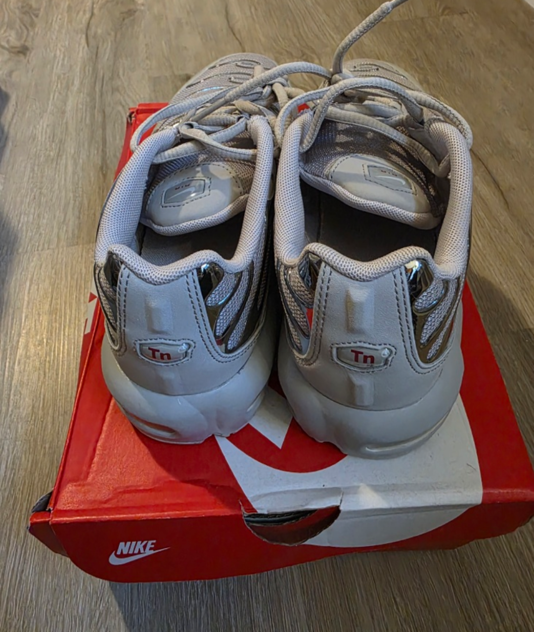Nike Air Max Plus HF (GS) Size 6.5Y - photo 2