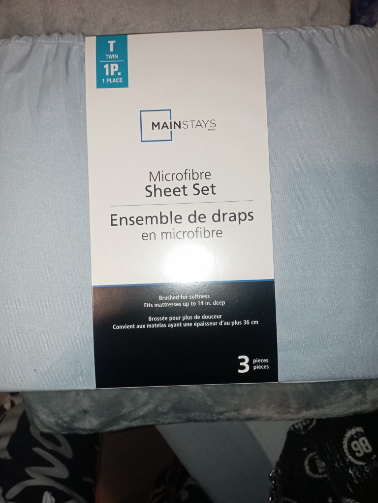 Hometrends Velvet Plush Blanket & Mainstays Sheet Set - photo 2