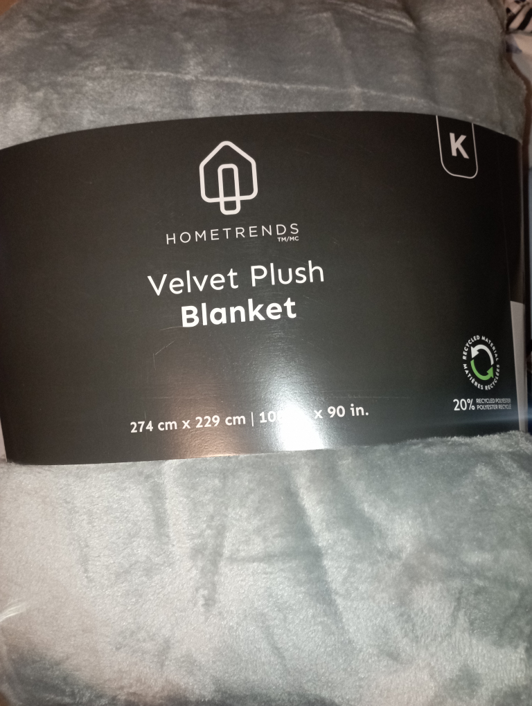 Hometrends Velvet Plush Blanket & Mainstays Sheet Set - photo 3