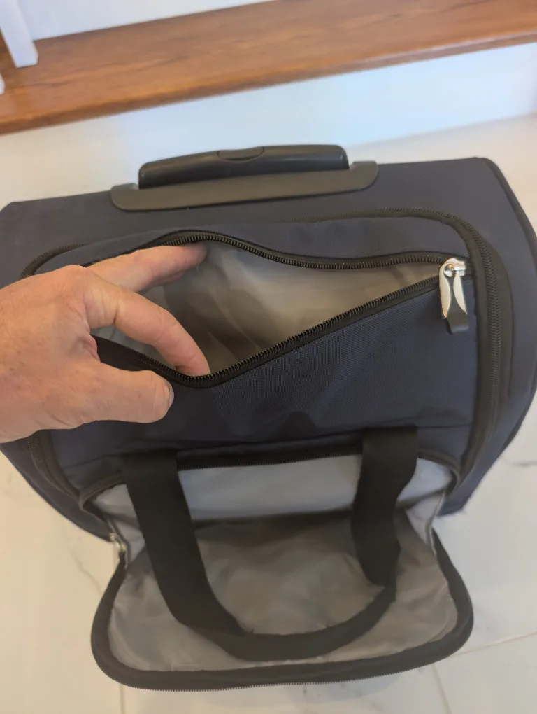 CIAO Wheeled Carry-On Bag - Navy Blue image indicator(8)