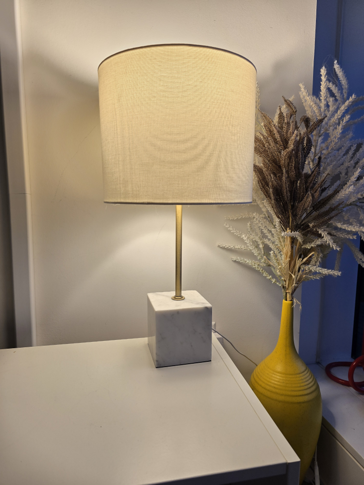Two Structube Marble Base Lamps - photo 2