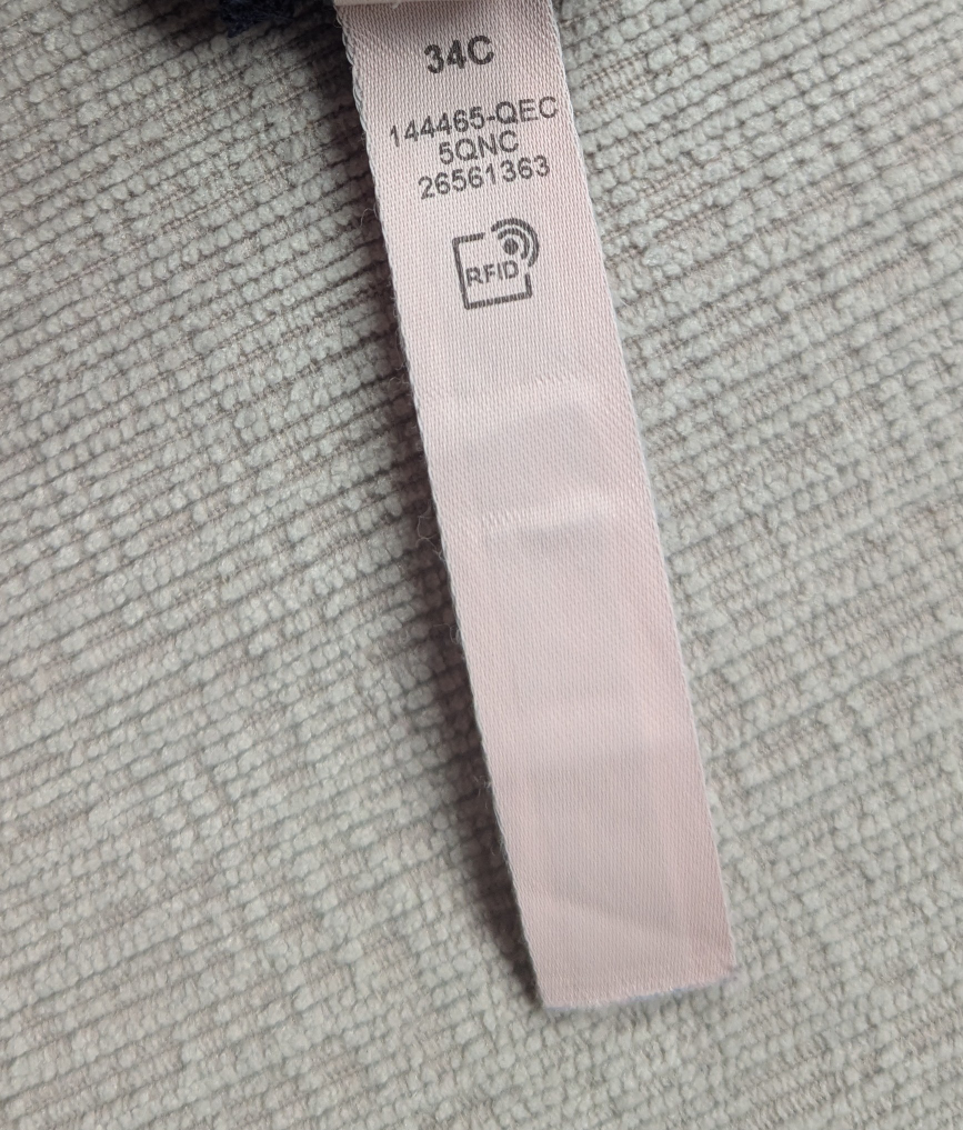 Victoria's Secret Bra - 34C - photo 2