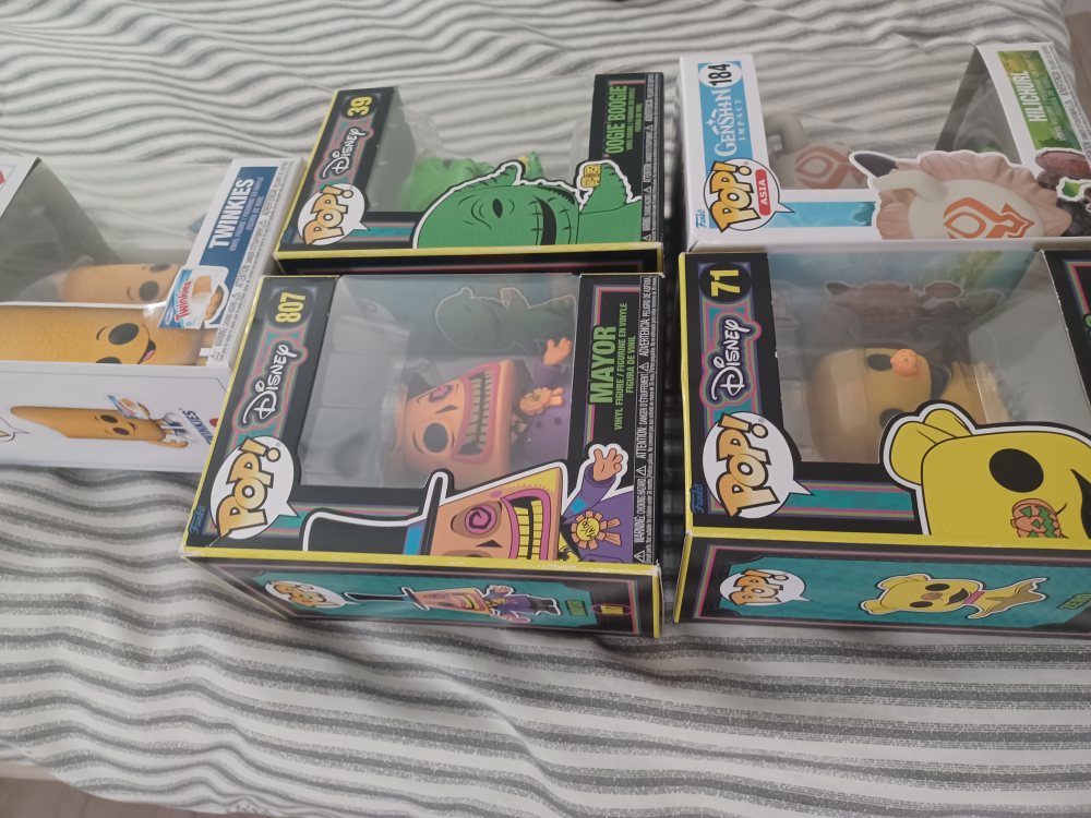 Funko Pop! Disney, Genshin Impact Vinyl Figures - photo 2