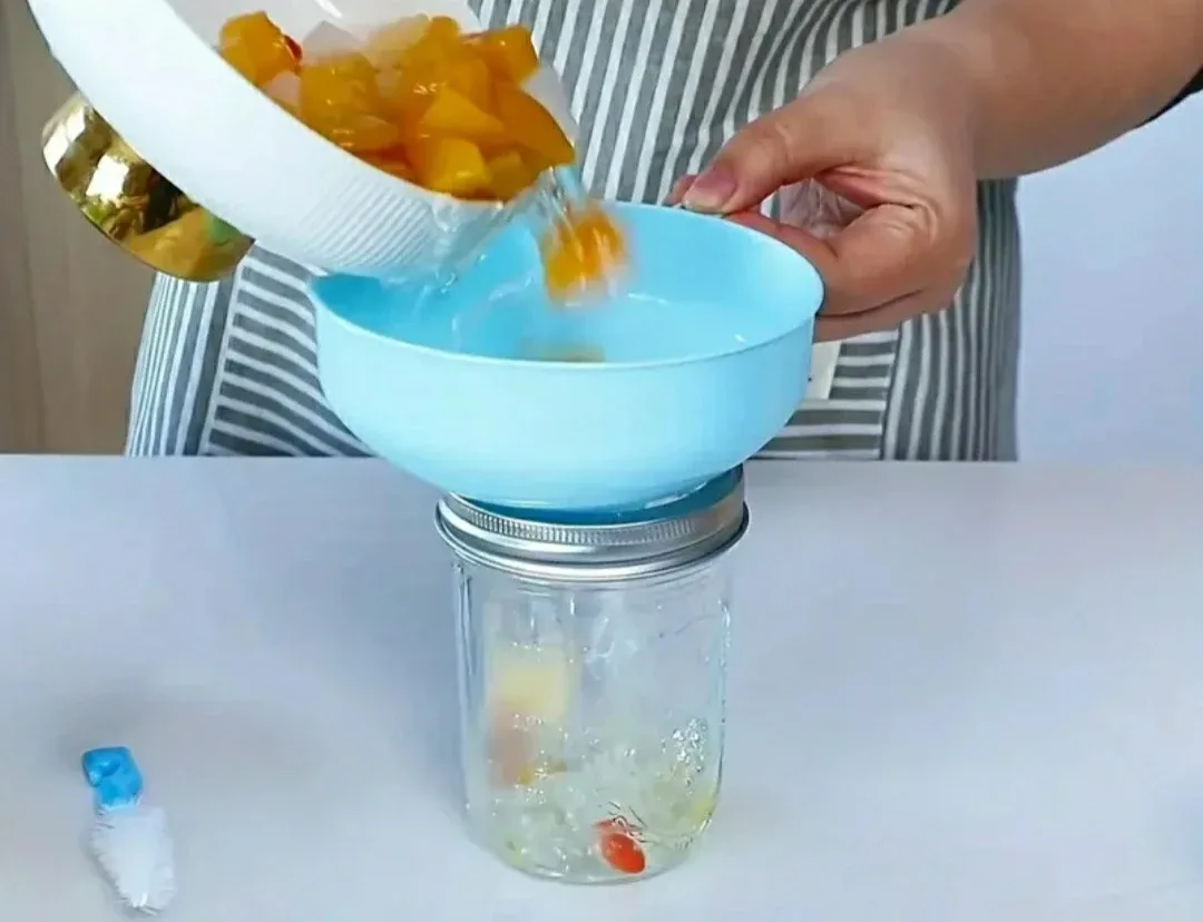 ❤ Multi-Purpose Funnel Set - Screw Spout, Nestable image indicator(6)