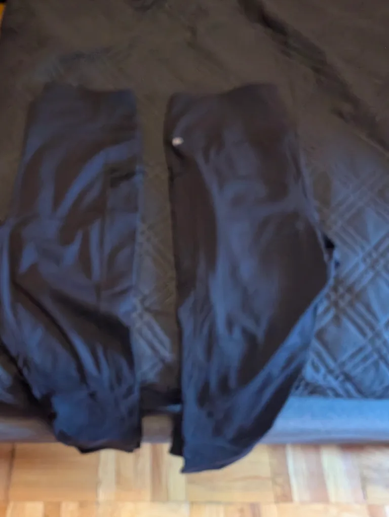 fabletics Black Leggings thumbnail