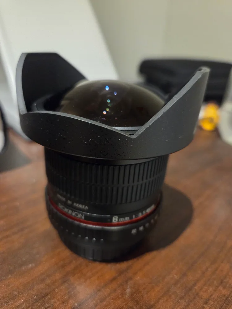 Rokinon 8mm f/3.5 Fisheye Lens image indicator(2)