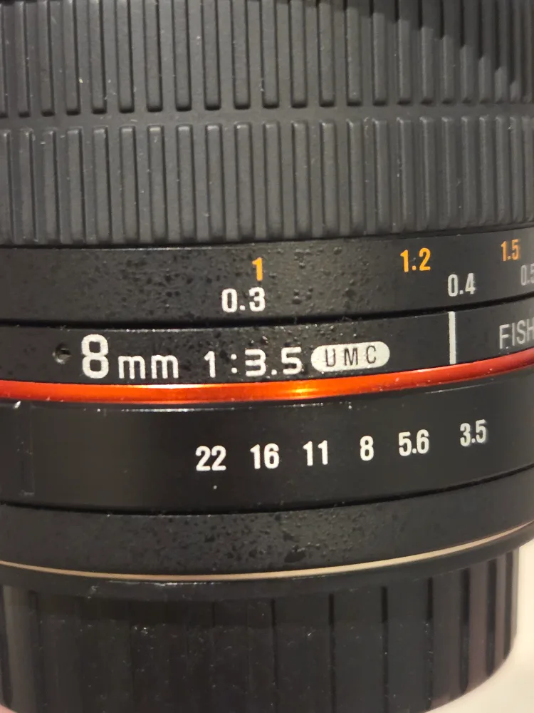 Rokinon 8mm f/3.5 Fisheye Lens image indicator(5)