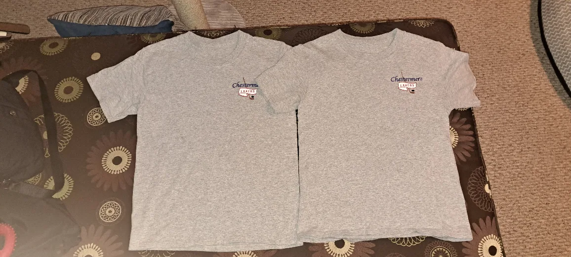 Chestermere Lakers Grey T-Shirts Kid Size S/M (2) thumbnail