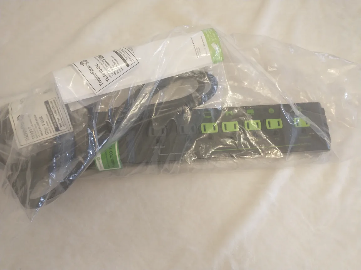 TrickleStar TS1617 7 Outlet Power Strip image indicator(2)