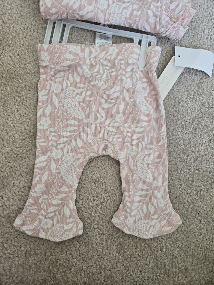 Catherine Malandrino Baby 3-Piece Set - NEW - photo 2