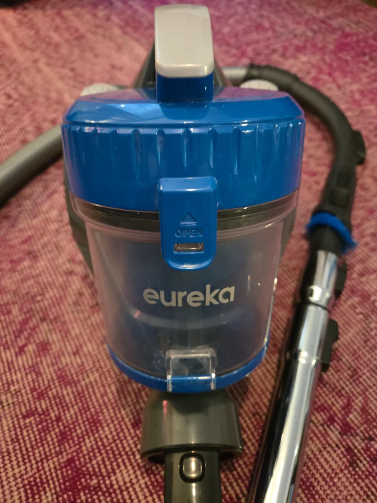 Eureka NEN110C WhirlWind Canister Vacuum image indicator(2)