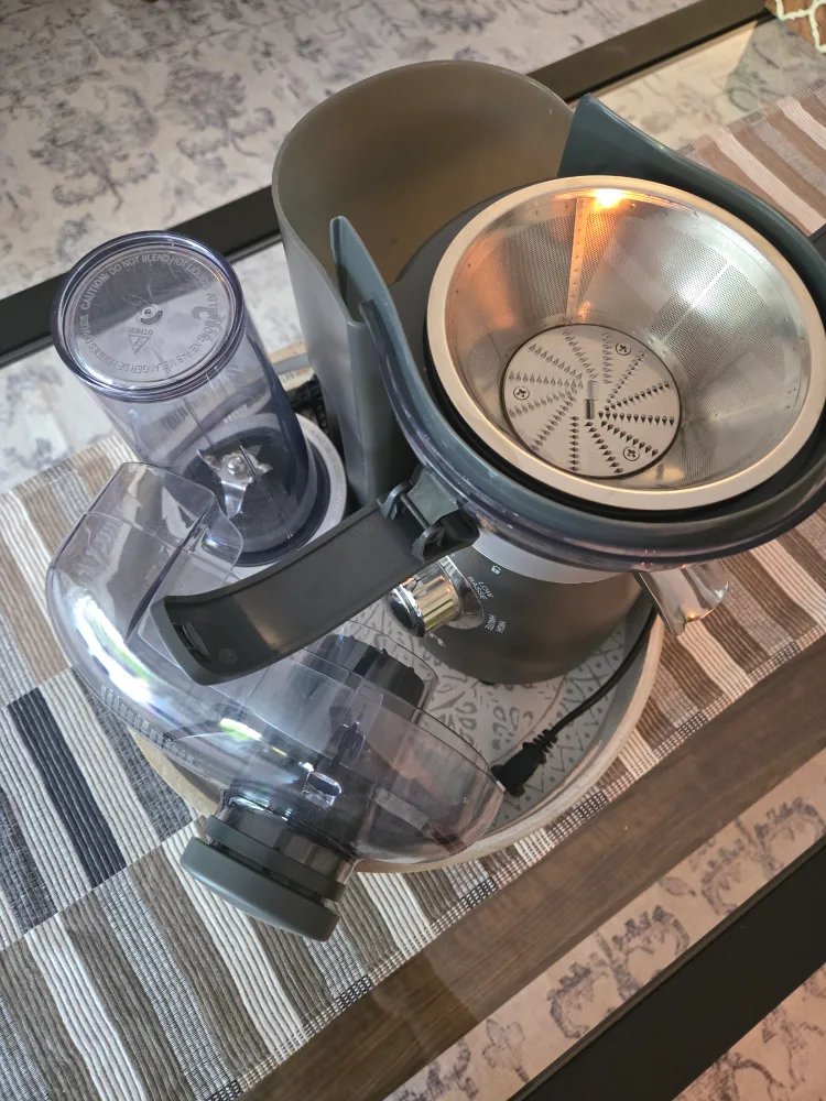 Cuisinart Compact Blender & Juice Extractor Combo image indicator(8)