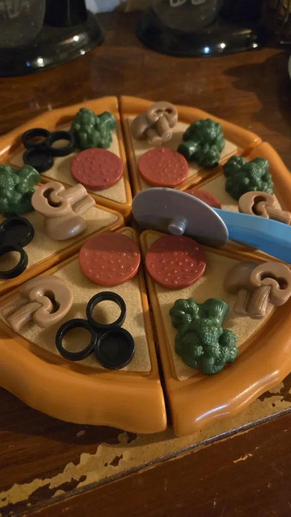 Play Food, Mixer, Pizza, and Kitchen Set image indicator(5)