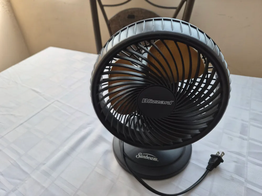 Sunbeam mini desk fan thumbnail