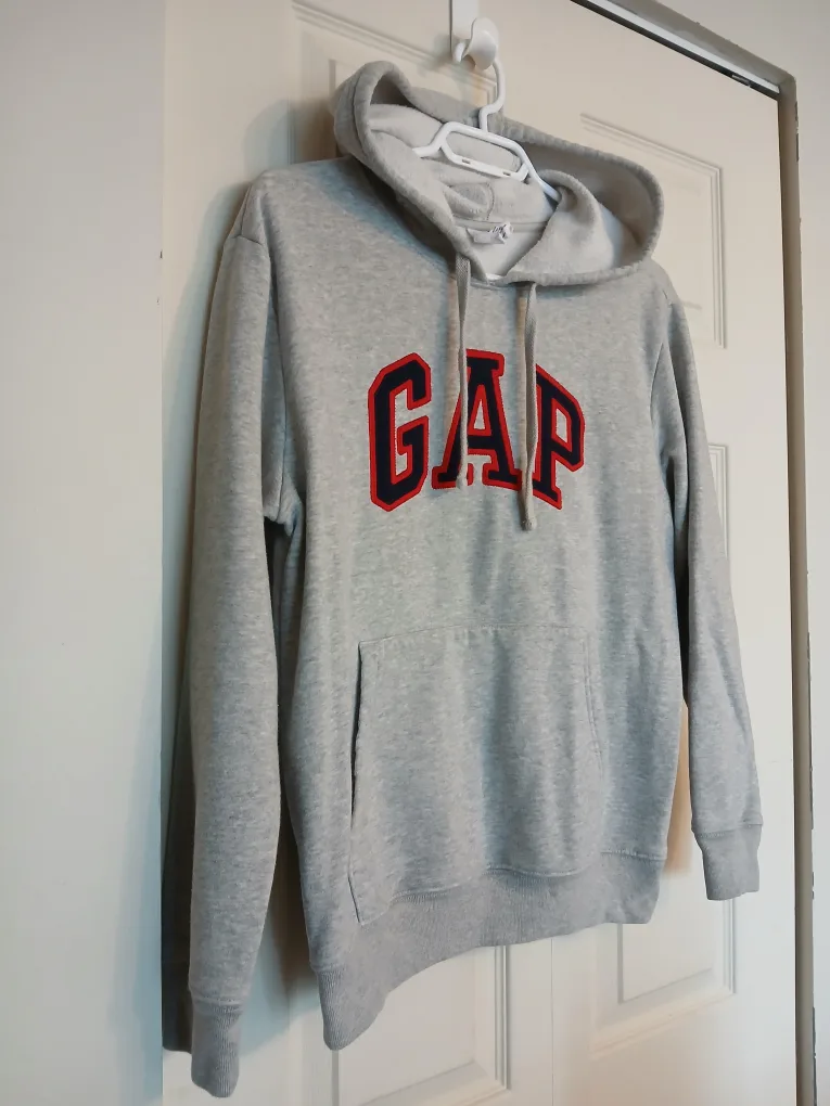 GAP gray hoodie with logo, size small (S)+ image indicator(3)
