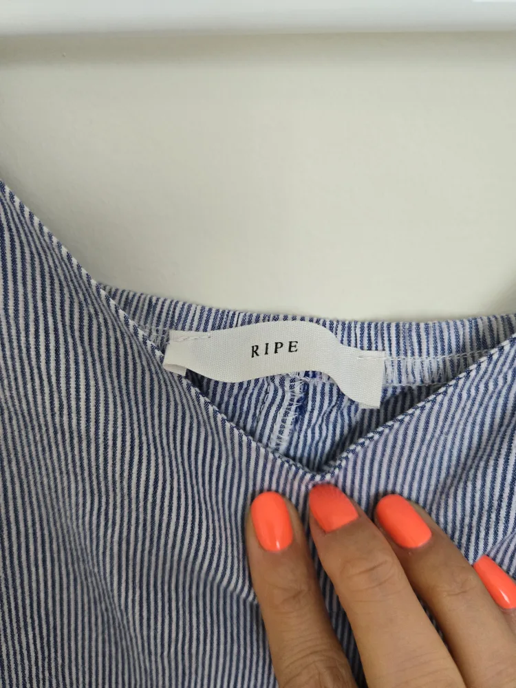 Off shoulder Top, Blue & White Stripes and ties Size S image indicator(2)