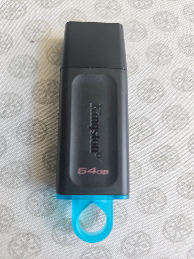 Kingston 64GB USB Flash Drive image indicator(2)