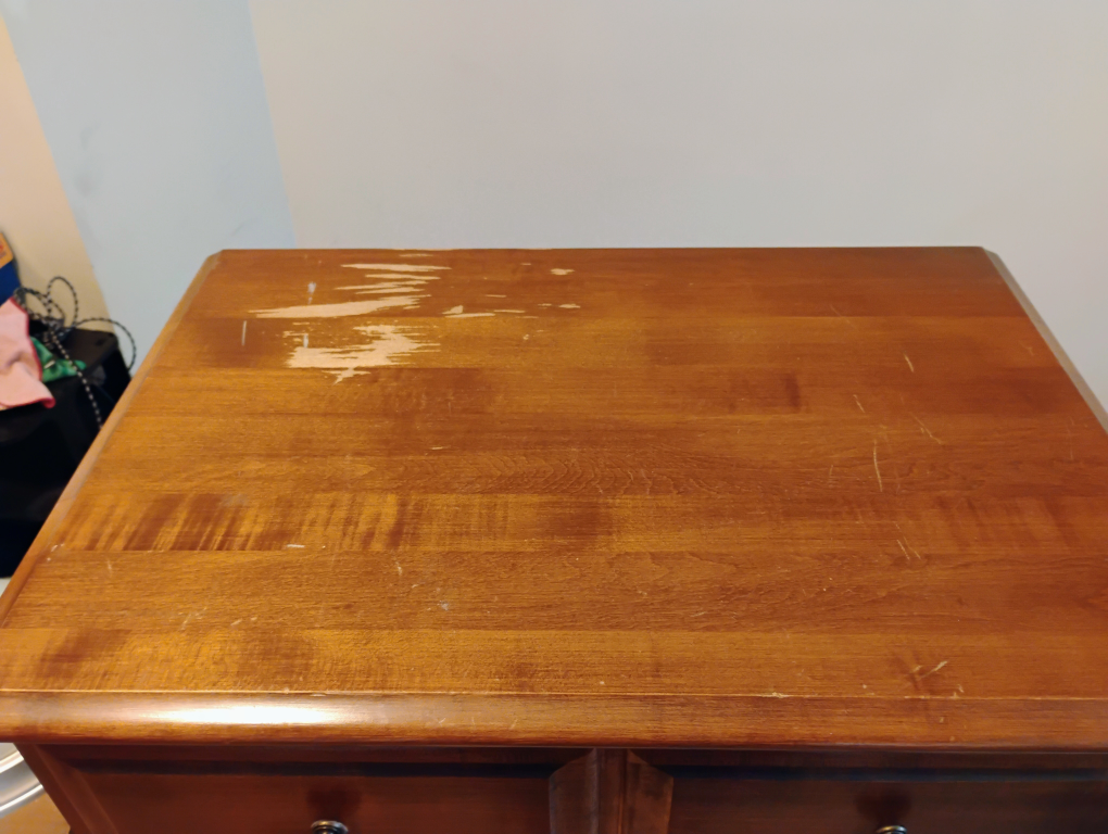 wood dresser - photo 3