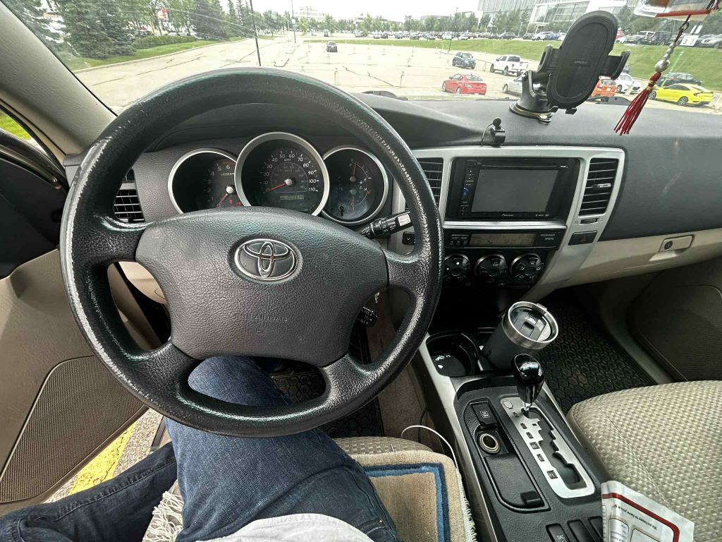 Toyota 4 runner - photo 4