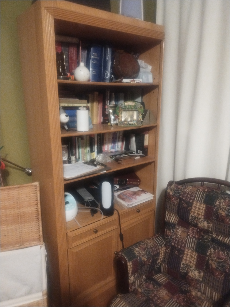 Desk: Custom Built Solid Wood Oak Veneer - photo 2