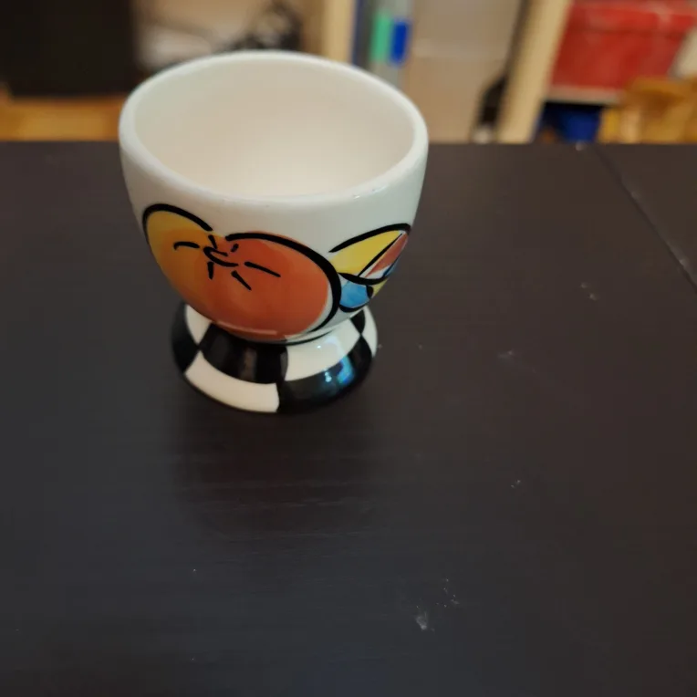Egg Cup with Harlequin Base thumbnail