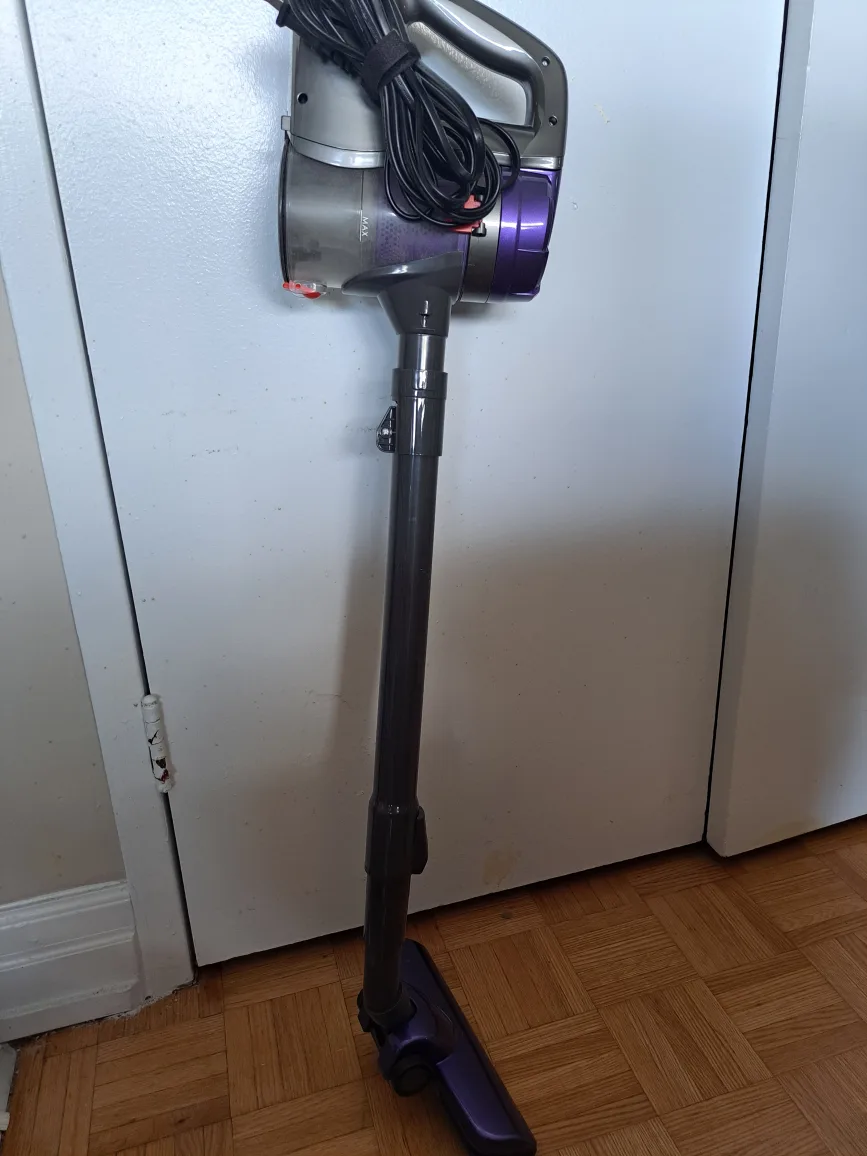 Gravitti 2-in-1 Multi-Cyclone Vacuum image indicator(4)