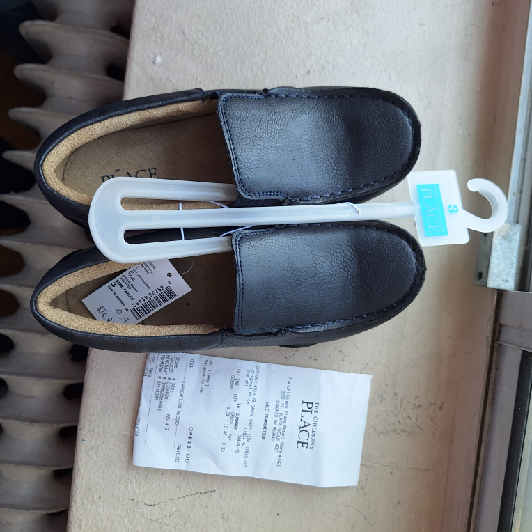 The Children's Place Boys' Loafers - Size 3 - Brand New - photo 2