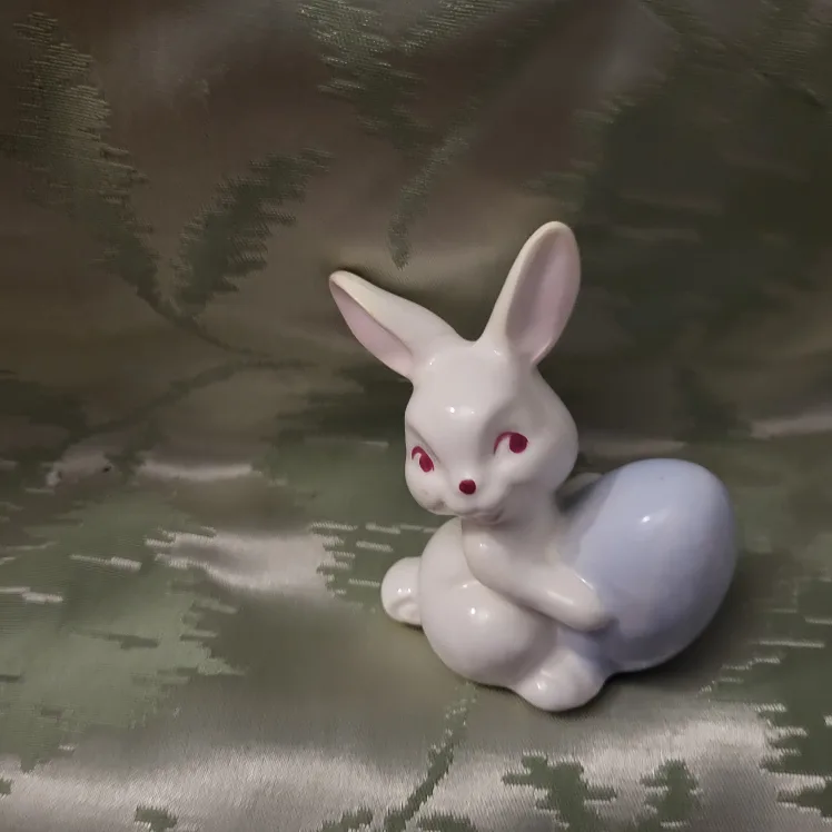 Ceramic Bunny Figurine thumbnail