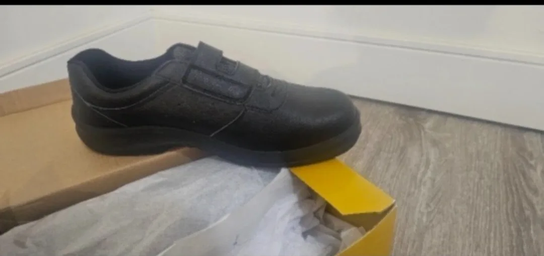 KPR Safety Shoes - Black - Size [11.5] image indicator(6)