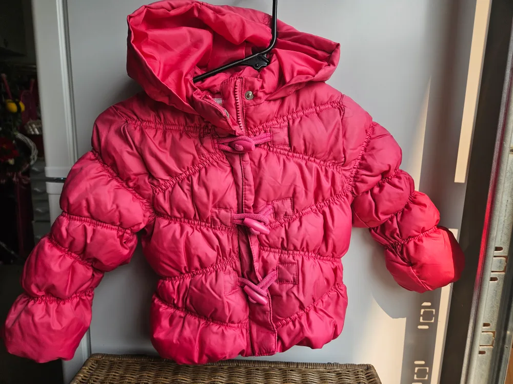 Gymboree XS (4) Pink Puffer Jacket thumbnail