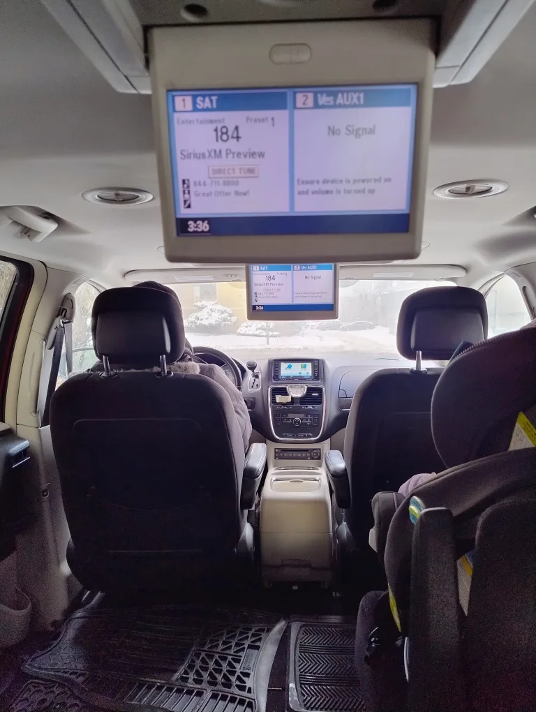 Chrysler town and country image indicator(6)