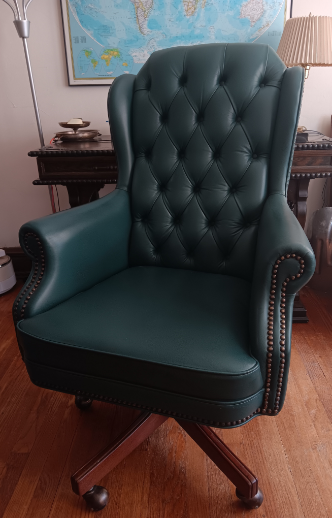 Green Tufted Wingback Office Chair - photo 3